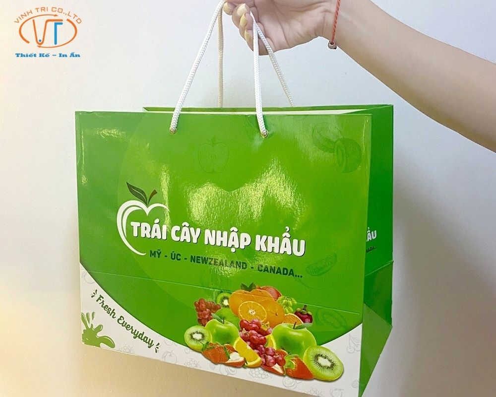 Túi giấy hoa quả màu xanh rực rỡ