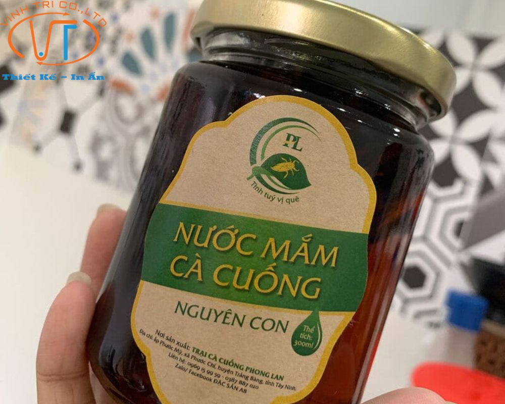 Mẫu nhãn dán nước mắm khổ dọc với gam màu xanh vàng bắt mắt