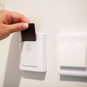 Thẻ từ khách sạn