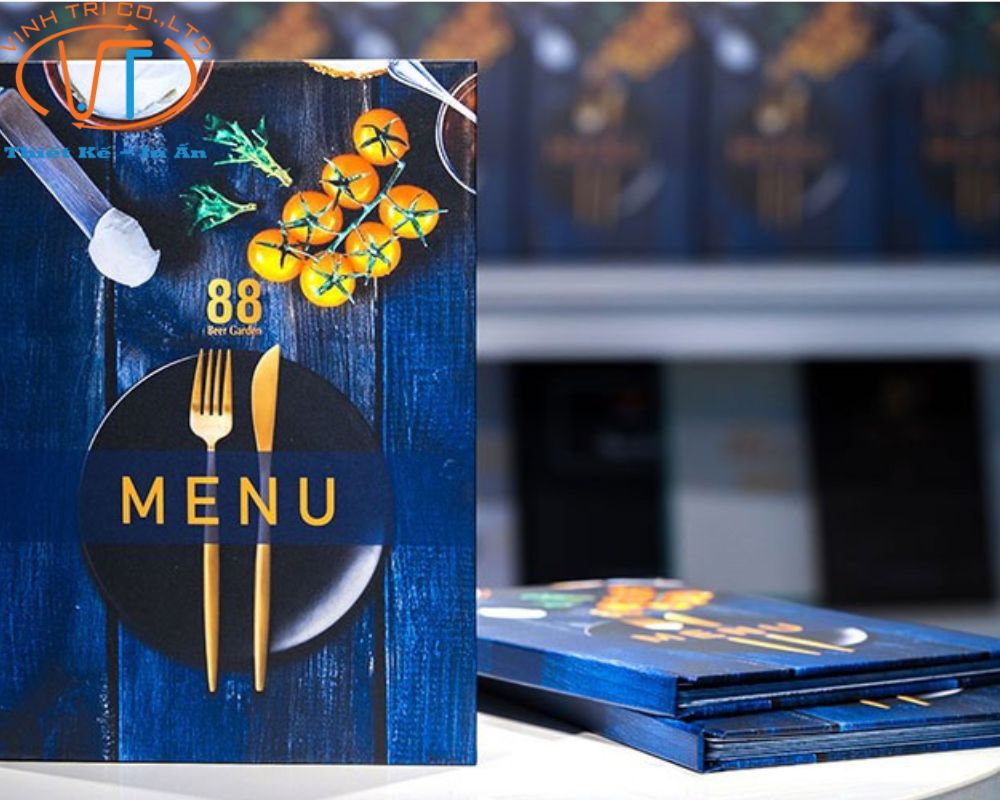 Mẫu menu làm bằng chất liệu nhựa cứng cáp