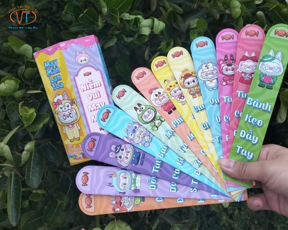 Bao lì xì độc đáo dạng quẻ xăm