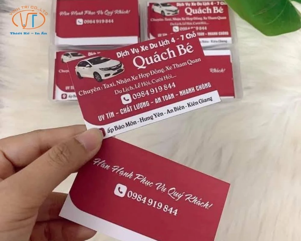 Card visit taxi màu đỏ