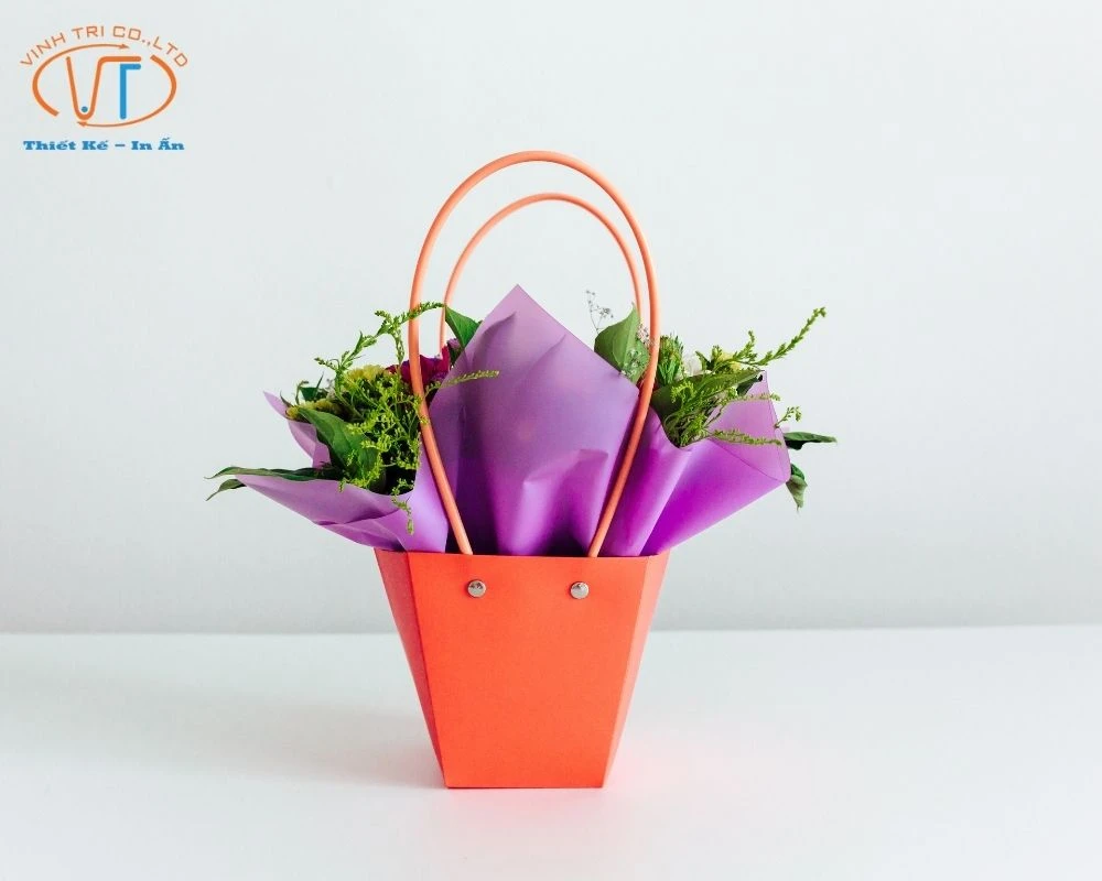 Túi giấy nhỏ đựng hoa dây quai màu cam