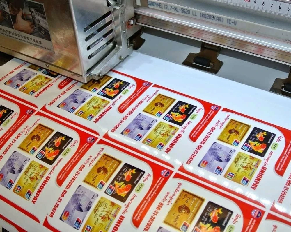 Decal dán xe