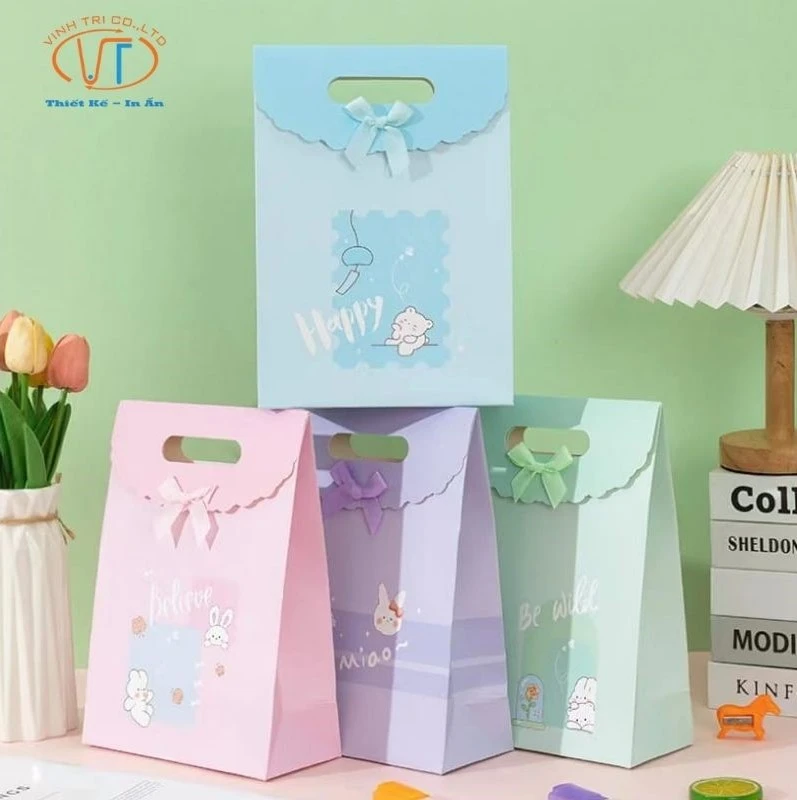 Mẫu túi nhỏ hình dạng bắt mắt dùng để đựng quà