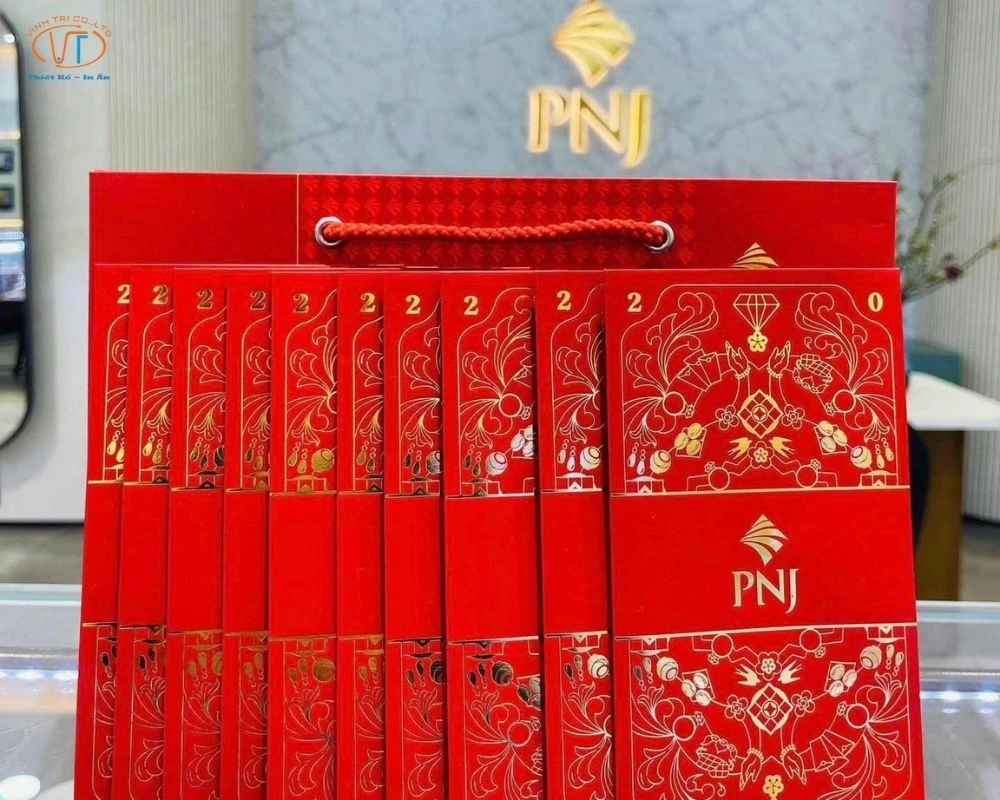 Bao lì xì đỏ của hãng PNJ