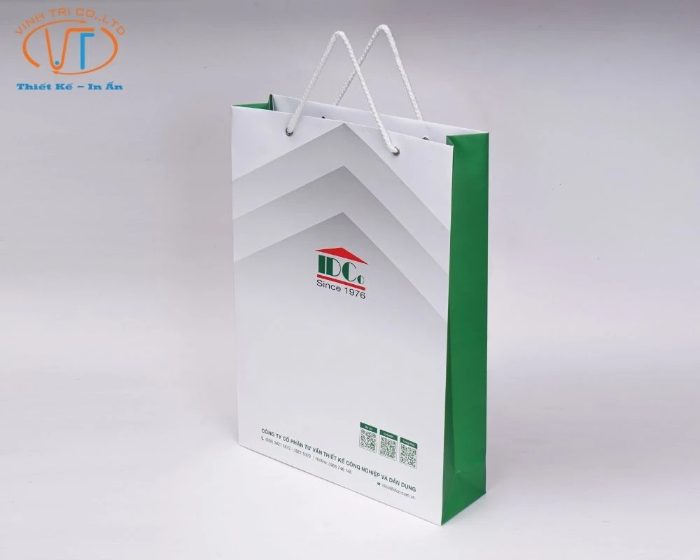 Túi giấy đứng thương hiệu BG
