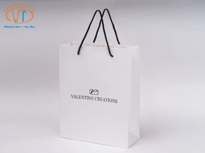 Túi giấy dạng đứng dây đen