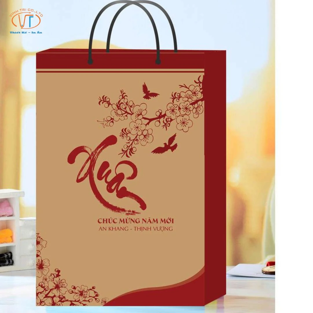 Túi giấy đựng dựng lịch có chữ Xuân