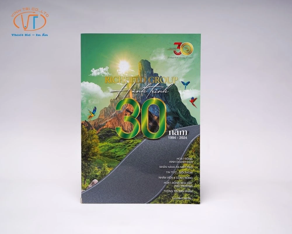 Mẫu catalogue của Richflied Group cho hành trình 30 năm