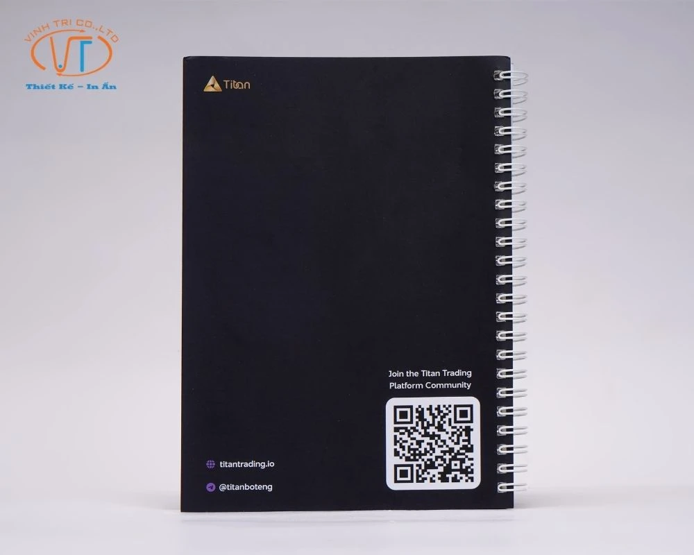 Sổ tay có in hình mã QR