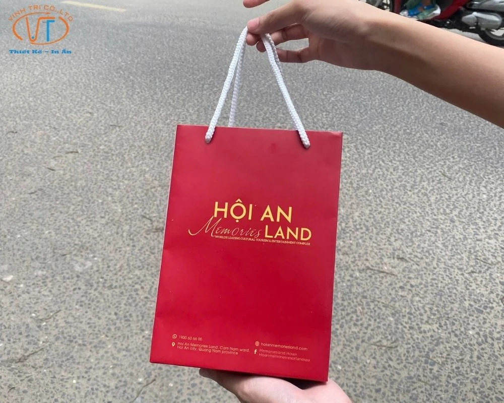 Túi giấy mỹ thuật màu đỏ nhỏ