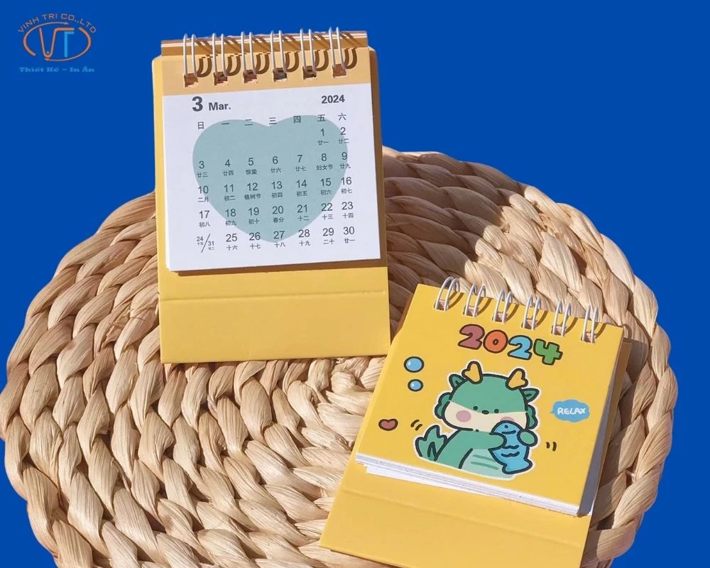 Mẫu lịch mini màu xanh dương hình con rồng