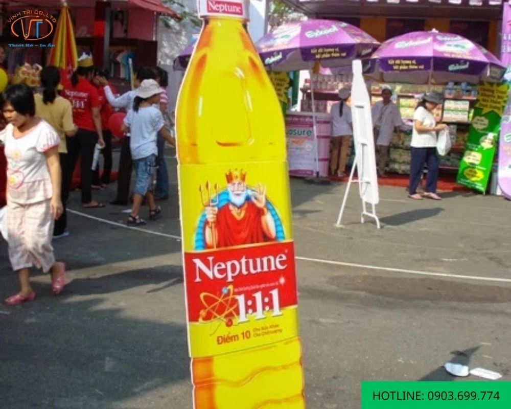 Standee hình dầu ăn