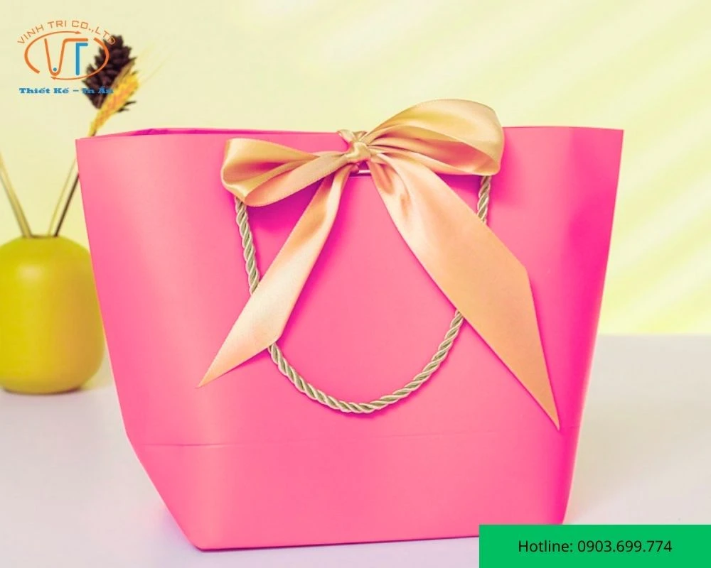 Túi giấy dây ruy băng có nơ thắt miệng túi