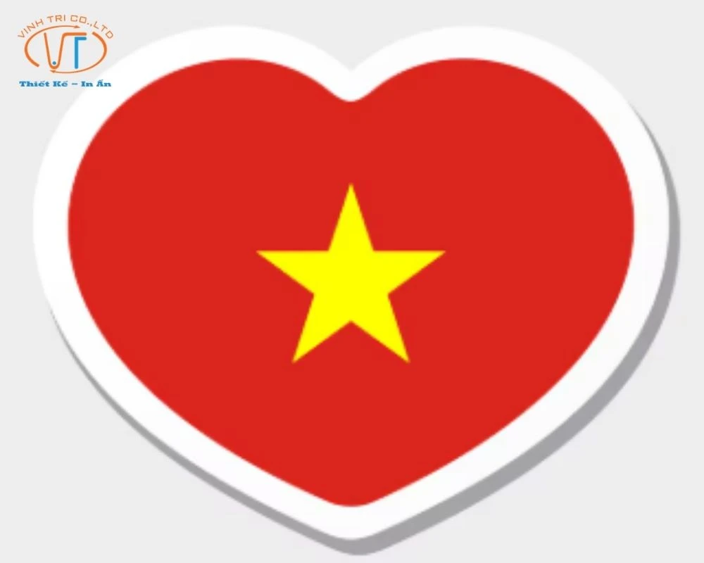 Sticker cờ Việt Nam hình trái tim đường viền trắng
